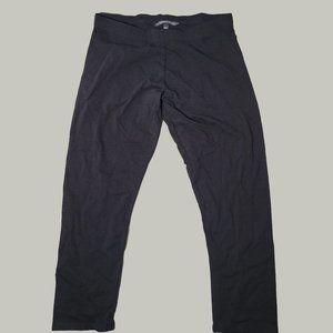 Victorias Secret Leggings  Black  Capri  Cotton Spandex Blend  Size S